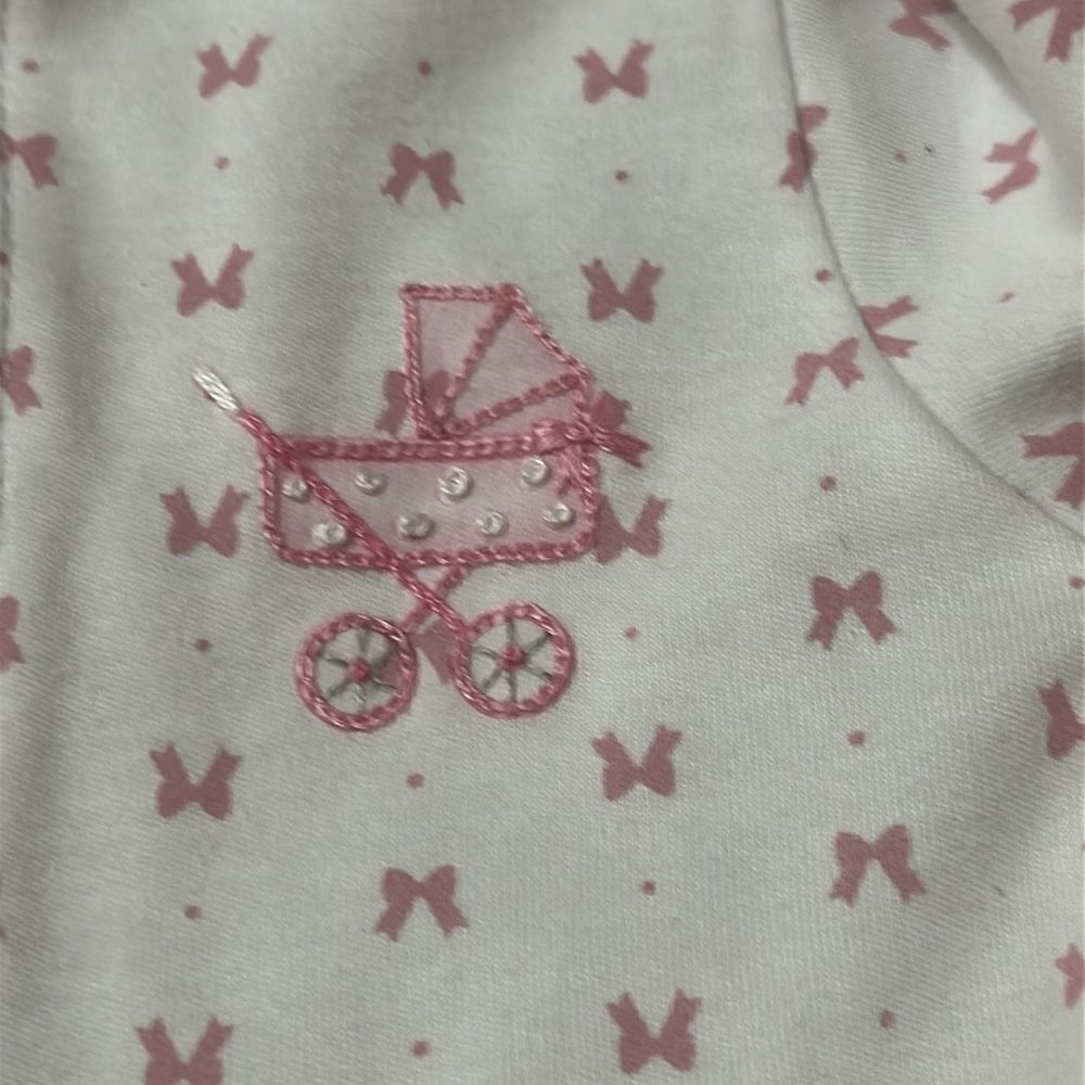 NWT Magnolia Baby Ruffle Converter Gown size Newborn 🎀🎀🎀🎀🎀 - Picture 8 of 8